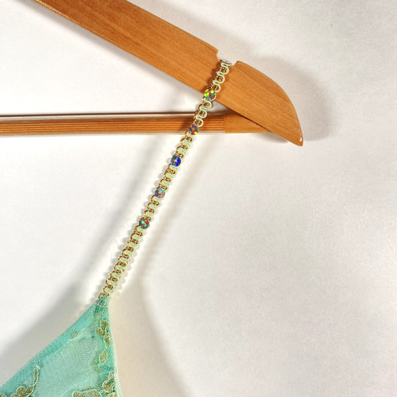 Twenty One Y2K 2000s Spaghetti Strap Lace Sequined Tank Top Size Small - Picture 3 of 8